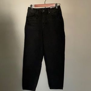 NWT Time and Tru black barrel jeans size 4, minor distressing.